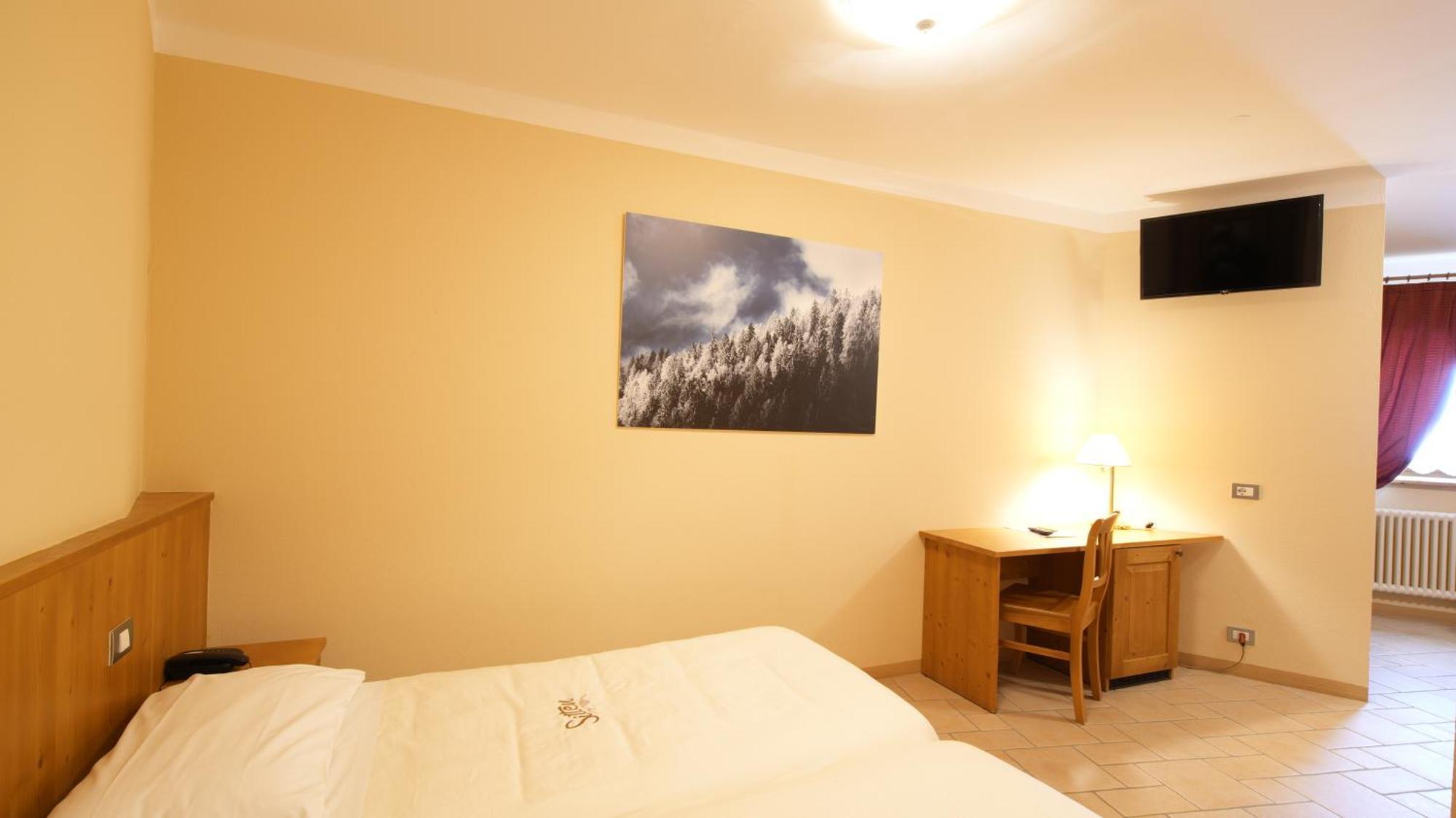 Albergo Ristoro Sitten - 2300 Mt เกรสโซเนย์-ลา-ตรีนีเต ภายนอก รูปภาพ